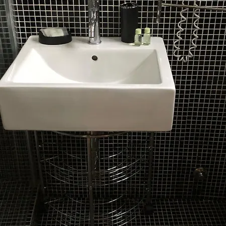 Διαμέρισμα Rhome Lungotevere River *